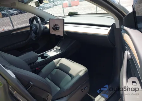 2023 Tesla Model Y Awd/Long Range Dual Motor All-Wheel Drive from USA, damaged, VIN 7SAYGDEE7PA156445